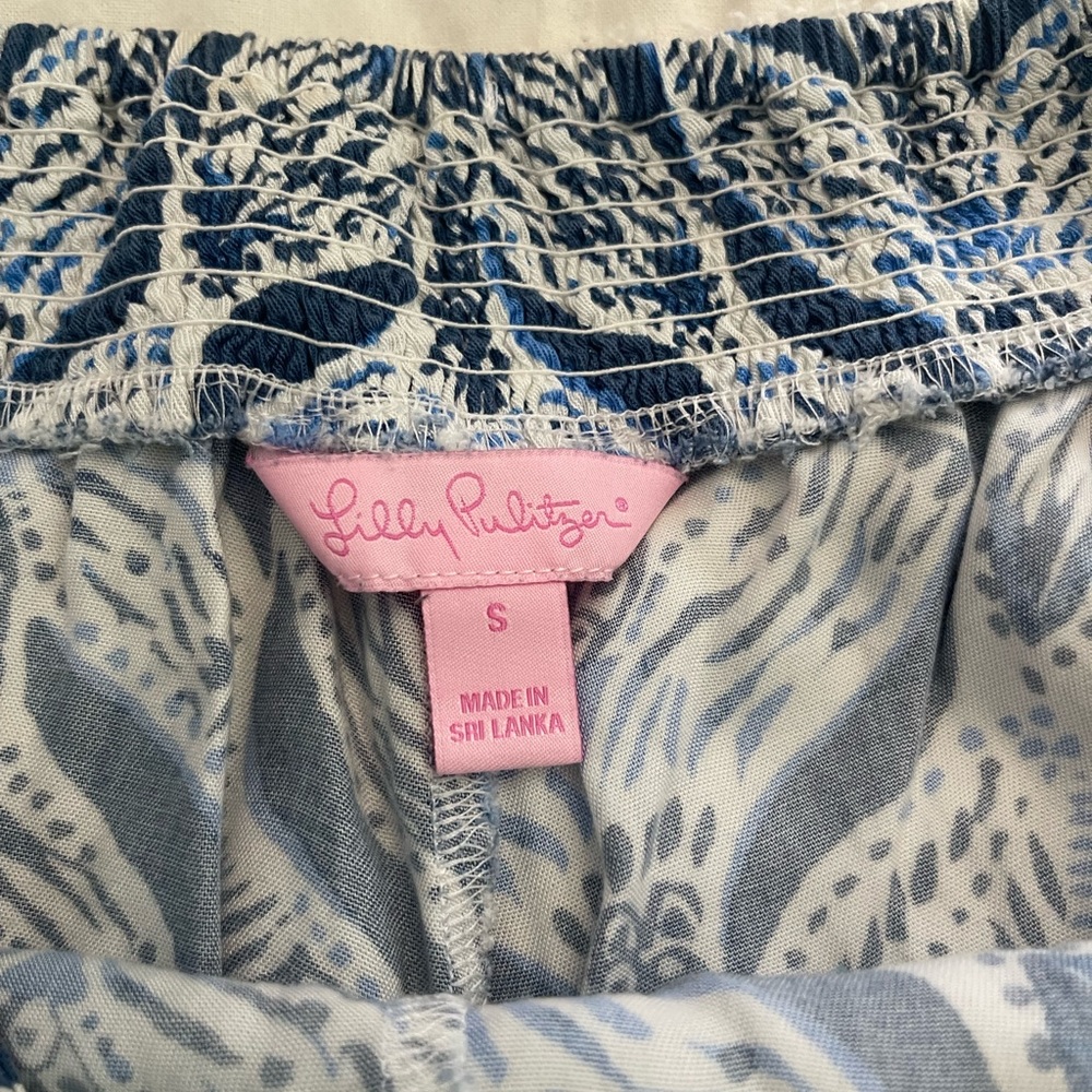 Lilly Pulitzer Ruffle Shorts - Picture 6 of 6